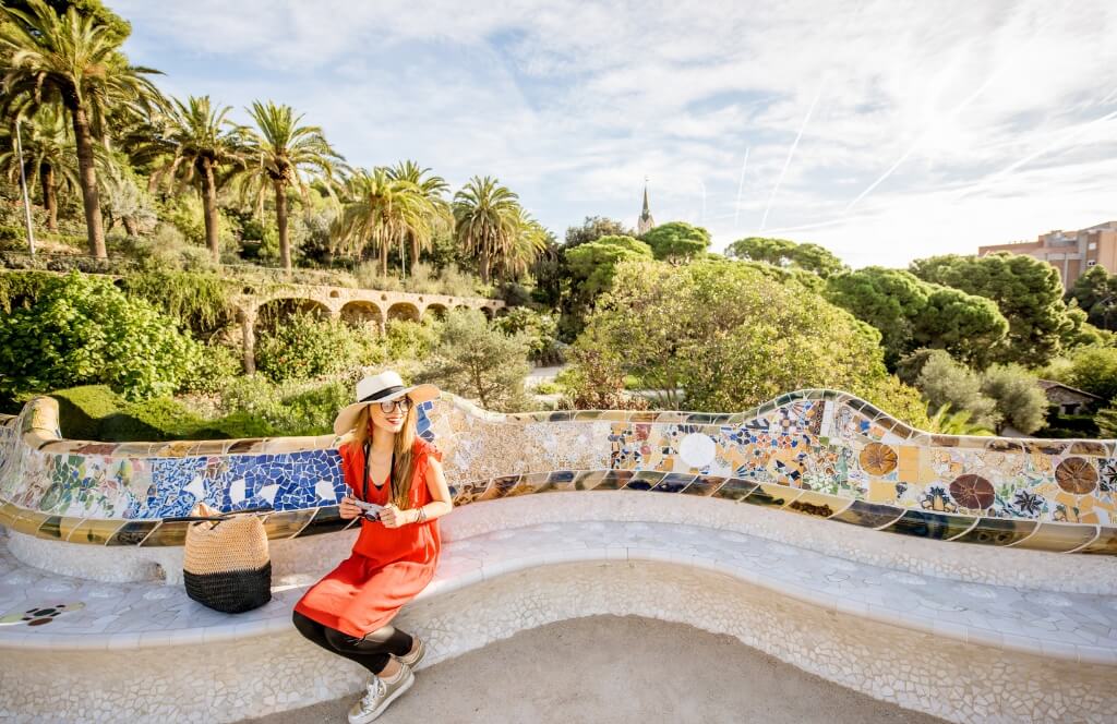 Une voyageuse à Barcelone lors des longs week end de mai
