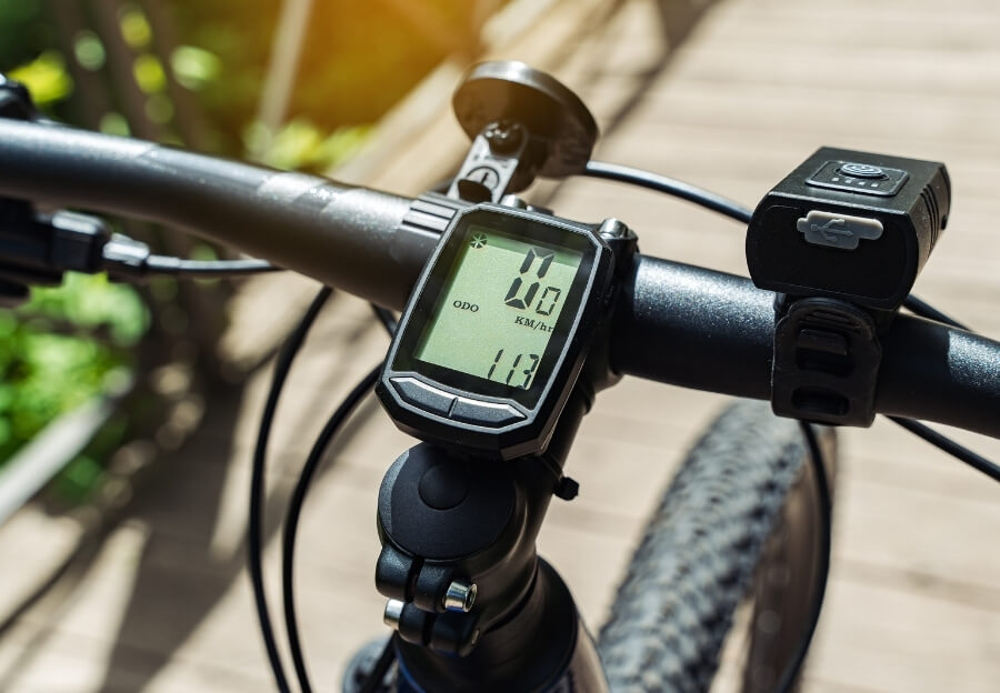 Ein Fahrrad Computer als Geschenk zum 65. Geburtstag für Männer